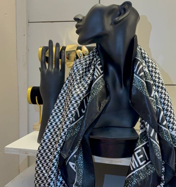 black and white pattern Scarf