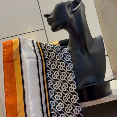 Multi color pattern Scarf