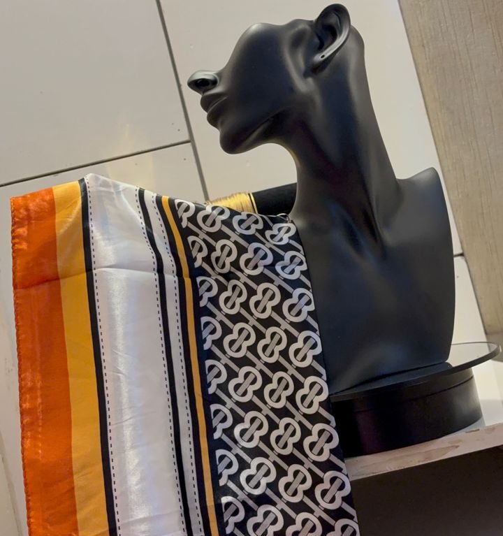 Multi color pattern Scarf