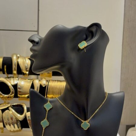 Green and cross gold set